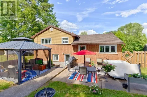 26 Parkdale Avenue Deep River ON K0J 1P0