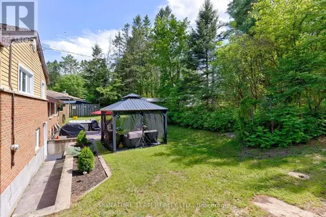 26 Parkdale Avenue Deep River ON K0J 1P0