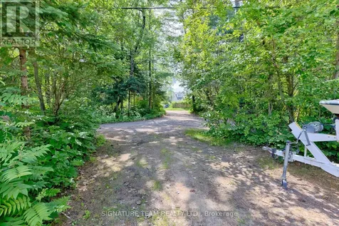 26 Parkdale Avenue Deep River ON K0J 1P0