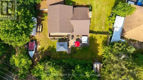 26 Parkdale Avenue Deep River ON K0J 1P0