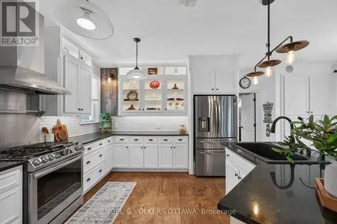 6881 Sparkling Lake Way Ottawa ON K4P 1R7