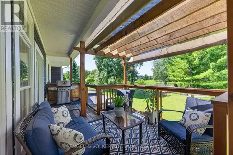 6881 Sparkling Lake Way Ottawa ON K4P 1R7
