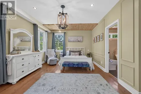 6881 Sparkling Lake Way Ottawa ON K4P 1R7