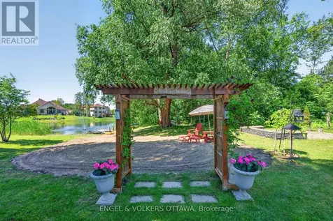 6881 Sparkling Lake Way Ottawa ON K4P 1R7