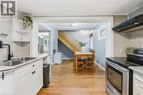 55 East 32nd Street Hamilton ON L8V 3R7