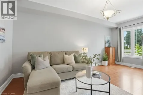 55 East 32nd Street Hamilton ON L8V 3R7