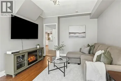 55 East 32nd Street Hamilton ON L8V 3R7