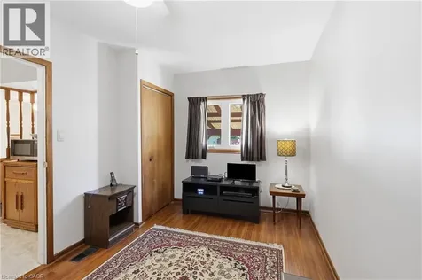 73 Tuxedo Avenue North Hamilton ON L8H 4P6