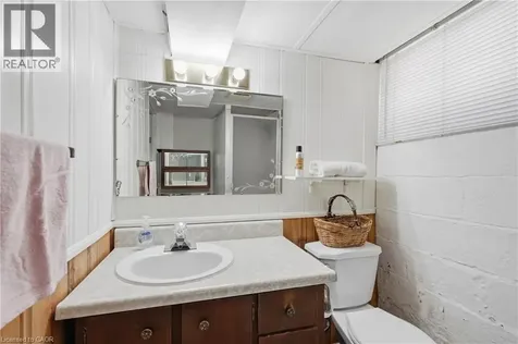 73 Tuxedo Avenue North Hamilton ON L8H 4P6