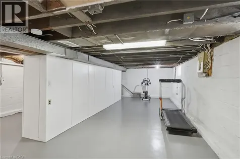 73 Tuxedo Avenue North Hamilton ON L8H 4P6