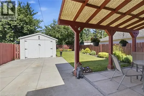 73 Tuxedo Avenue North Hamilton ON L8H 4P6
