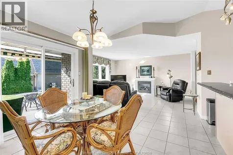 1385 Imperial Crescent Windsor ON N9G 2T6