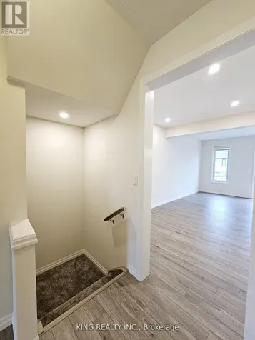 214 Renaissance Drive St. Thomas ON N5P 3S6