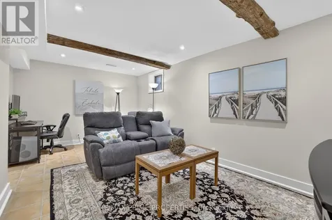 27 Testa Road Uxbridge ON L9P 1M2