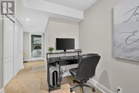 27 Testa Road Uxbridge ON L9P 1M2