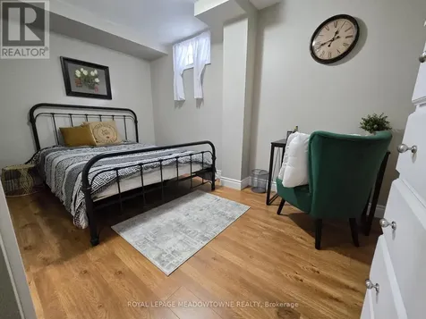 154 Maple Street Uxbridge ON L9P 1B4