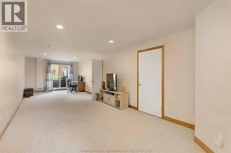 1132 Settlers Street Windsor ON N9G 2W7