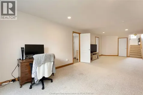 1132 Settlers Street Windsor ON N9G 2W7