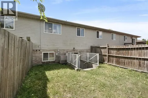 1132 Settlers Street Windsor ON N9G 2W7