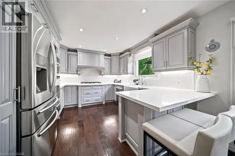 1393 Peerless Court Oakville ON L6H 3A4