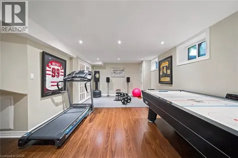 1393 Peerless Court Oakville ON L6H 3A4