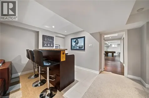 1393 Peerless Court Oakville ON L6H 3A4