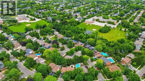 1393 Peerless Court Oakville ON L6H 3A4
