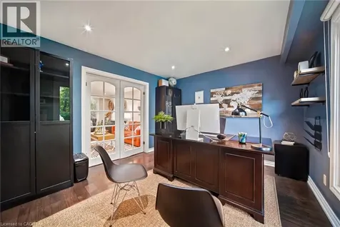 1393 Peerless Court Oakville ON L6H 3A4
