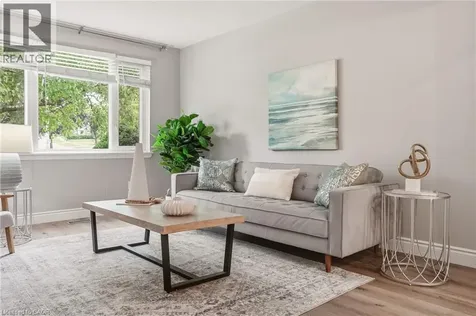 2353 Middlesmoor Crescent Burlington ON L7P 3X4