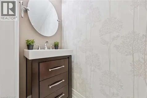 3092 Shannon Crescent Oakville ON L6L 6B4