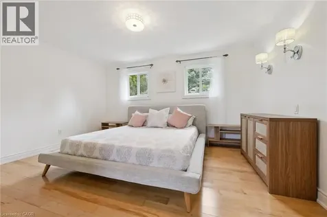 3092 Shannon Crescent Oakville ON L6L 6B4