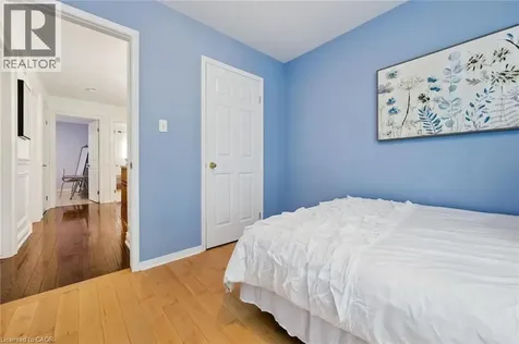 3092 Shannon Crescent Oakville ON L6L 6B4