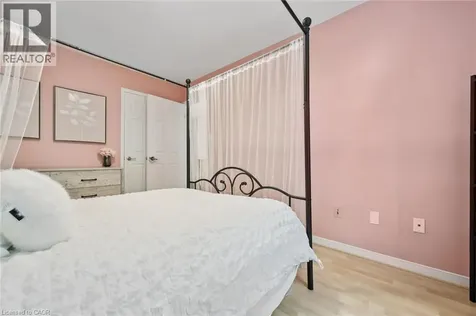 3092 Shannon Crescent Oakville ON L6L 6B4