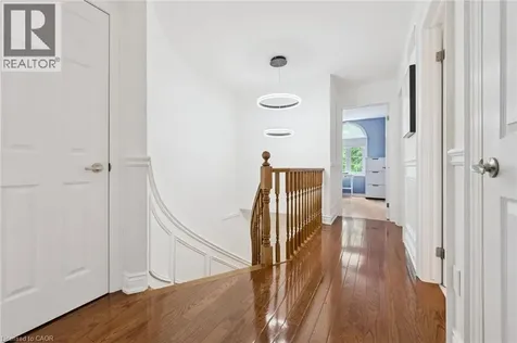 3092 Shannon Crescent Oakville ON L6L 6B4