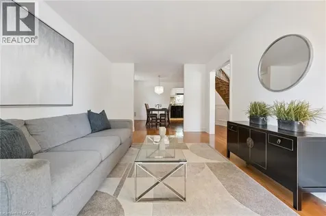 3092 Shannon Crescent Oakville ON L6L 6B4