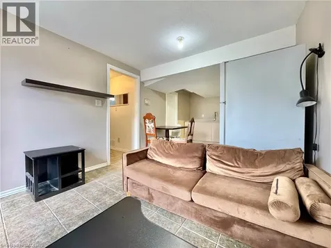894 Strasburg Road Kitchener ON N2E 2K4