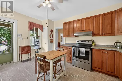 33 Park Street Brockville ON K6V 2G3