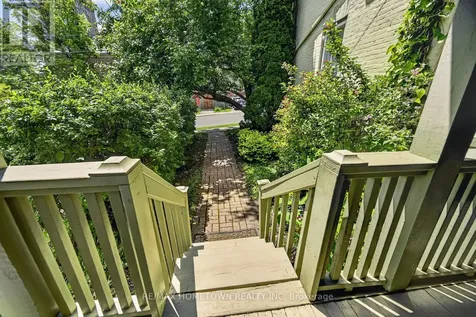 33 Park Street Brockville ON K6V 2G3