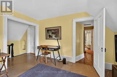 33 Park Street Brockville ON K6V 2G3