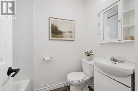 65 Stevenson Street North Guelph (st. George's) ON N1E 5A6