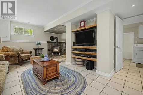 43 Maple Street Seguin ON P0C 1J0