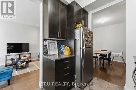 205 Losino Crescent Ottawa ON K2V 0E4