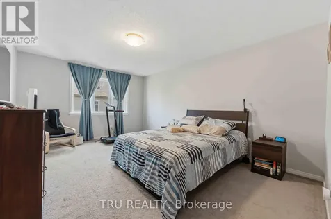 205 Losino Crescent Ottawa ON K2V 0E4