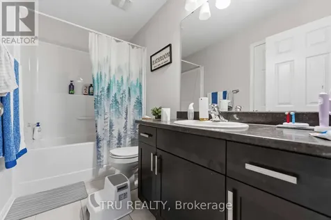 205 Losino Crescent Ottawa ON K2V 0E4