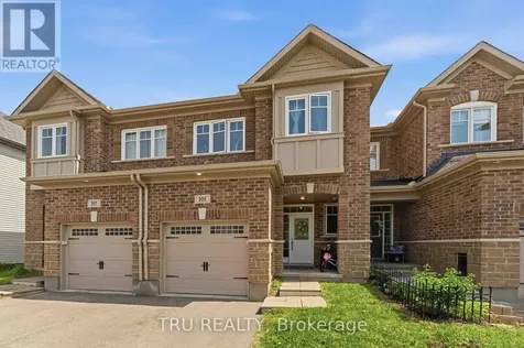 205 Losino Crescent Ottawa ON K2V 0E4