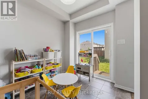 205 Losino Crescent Ottawa ON K2V 0E4