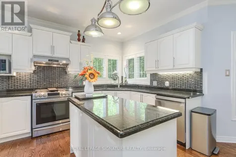 27 Autumn Ridge Trail Kitchener ON N2P 2J6