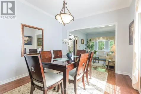 27 Autumn Ridge Trail Kitchener ON N2P 2J6