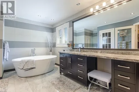 27 Autumn Ridge Trail Kitchener ON N2P 2J6