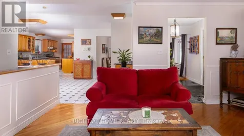 550 Queen Street East Gananoque ON K7G 2B1